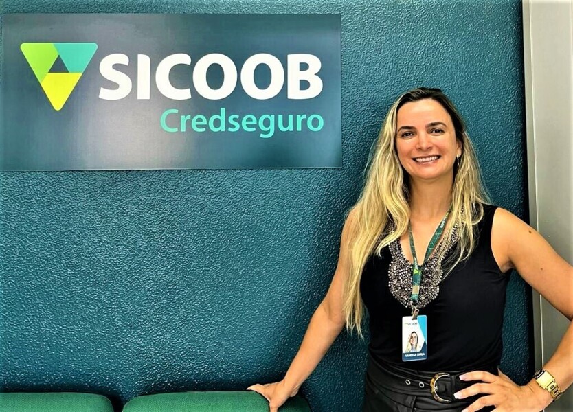 vanessa-zanette-atuando-no-fortalecimento-da-relacao-com-os-cooperados-e-no-fomento-a-novos-negocios