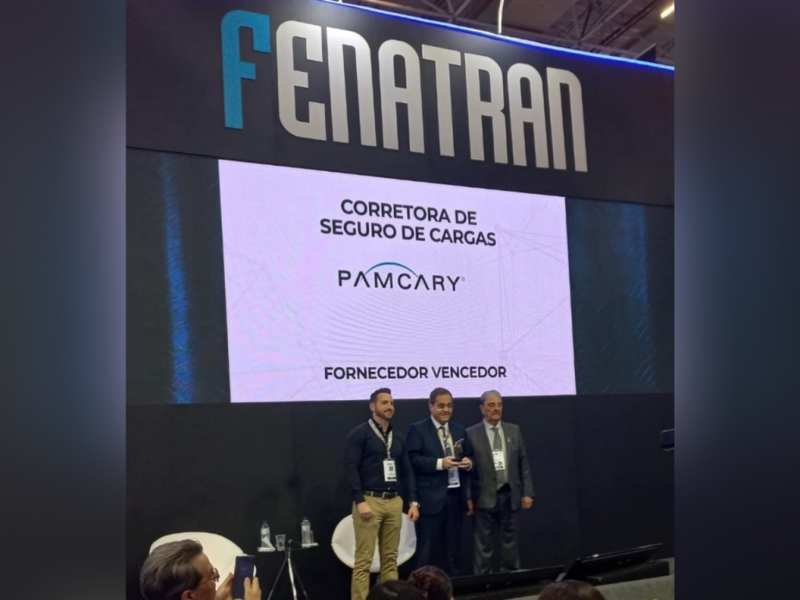 pamcary-recebe-o-premio-melhor-corretora-de-seguro-de-cargas