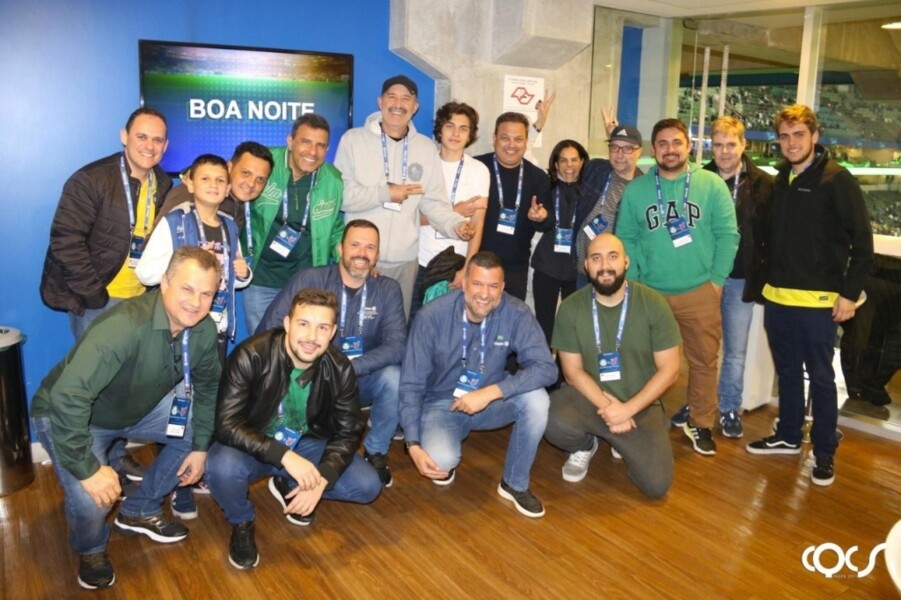 corretores-da-regiao-sul-assistem-ao-jogo-entre-palmeiras-e-athletico-pr-no-camarote-do-allianz-parque