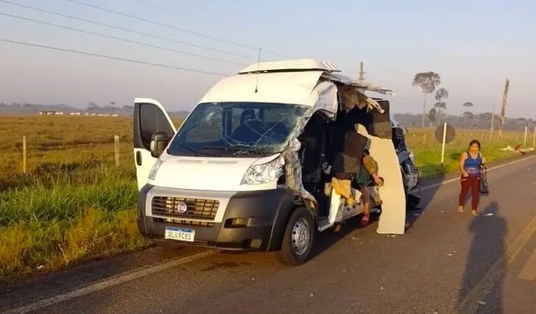acidente-com-van-clandestina-deixa-mortos-e-feridos-vitimas-tem-direito-a-seguro