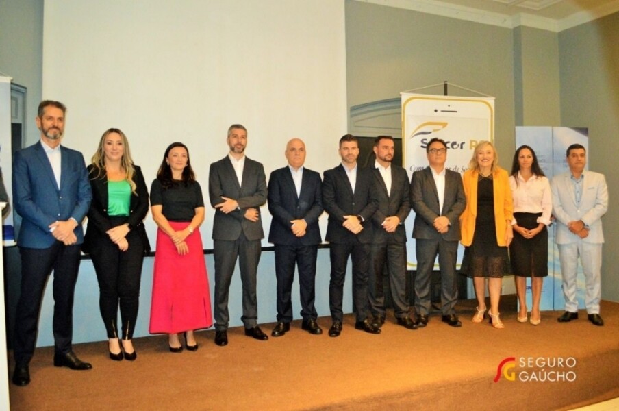 almoco-do-mercado-segurador-destaca-a-posse-da-diretoria-do-sindsegrs
