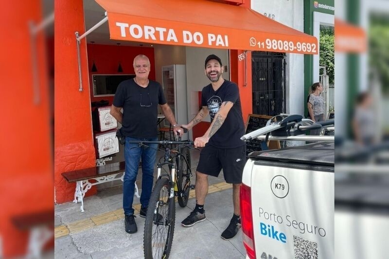 porto-seguro-da-nova-bike-para-entregador-que-virou-trend-no-twitter
