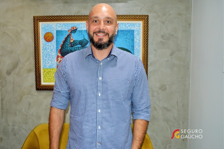luiz-felipe-ha-10-anos-advogando-no-direito-securitario