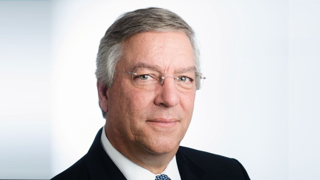 antonio-trindade-e-reeleito-como-presidente-da-fenseg