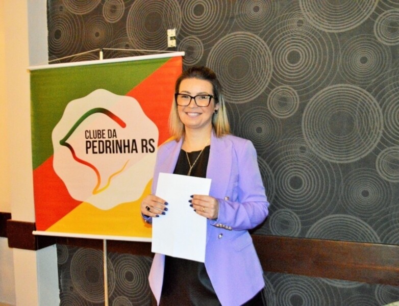 suellen-farias-reflete-sobre-a-modernizacao-da-advocacia-e-do-direito