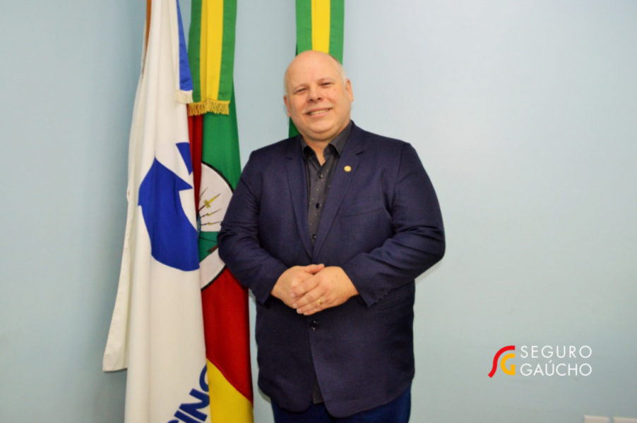 andre-thozeski-e-eleito-presidente-do-sincor-rs